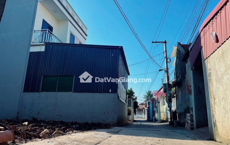 Bán đất thổ cư Văn Giang Hưng Yên 160m2 mặt tiền 6m tại Đa Ngưu Tân Tiến đường 3m giá 3xtr/m2