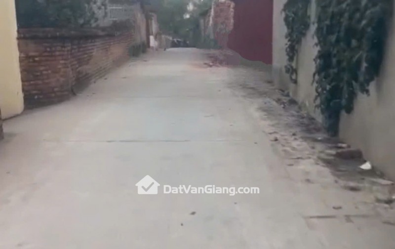 Cực hiếm trục chính Phượng Trì Tân Tiến, Chỉ 6xtr/m2, full thổ cư chuẩn chỉnh cho nhà đầu tư