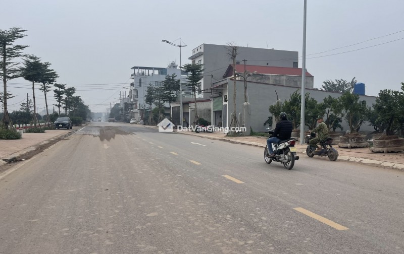 Cho Thuê Kho Xưởng 230m2 Mặt Đường Tỉnh Lộ 377 Vĩnh Tuy Liên Nghĩa Văn Giang Hưng Yên