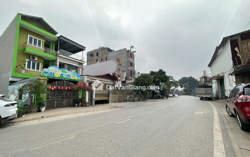 Cho thuê mặt bằng Kinh Doanh Sầm Uất Bậc Nhất Khu Vực, đường Phó Đức Chính, Cơ Hội Hiếm