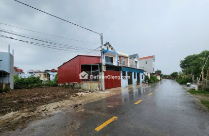 Bán đất thổ cư 253m2 mặt tiền 11m Văn Lâm giáp Vin 2, 3 đường 7m ô tô tránh