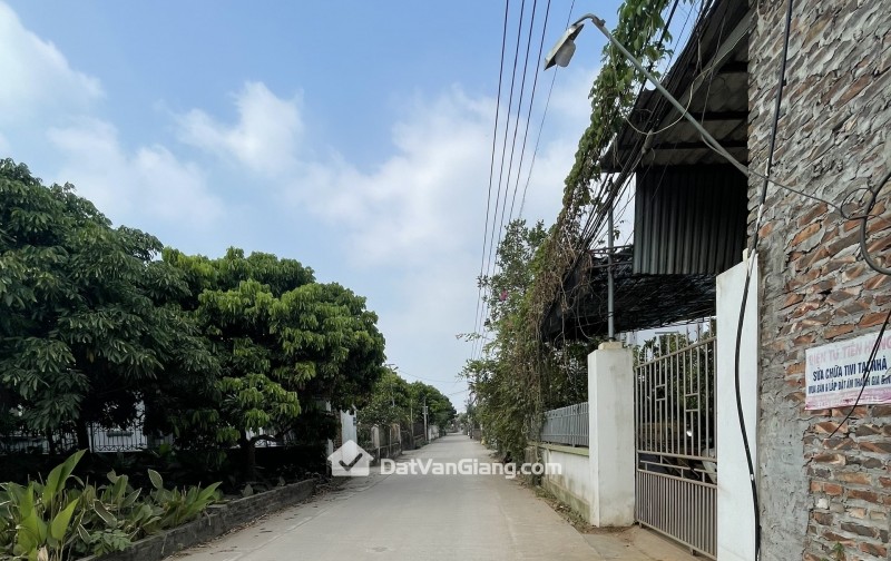 Bán 90m2 đất Đông Tảo, đường 2 xe tránh, nhỉnh 2 tỷ